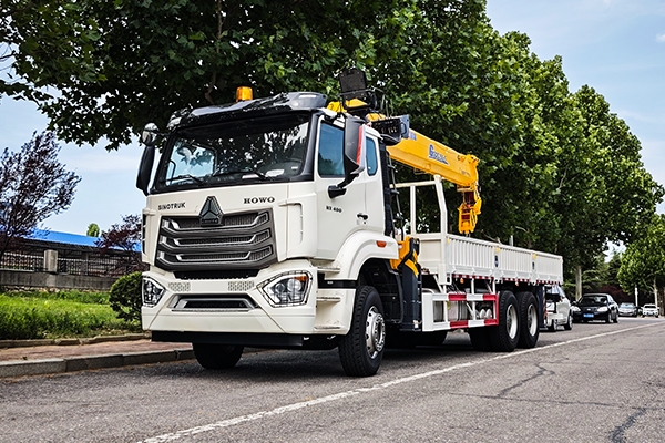 15吨直臂随车起重机