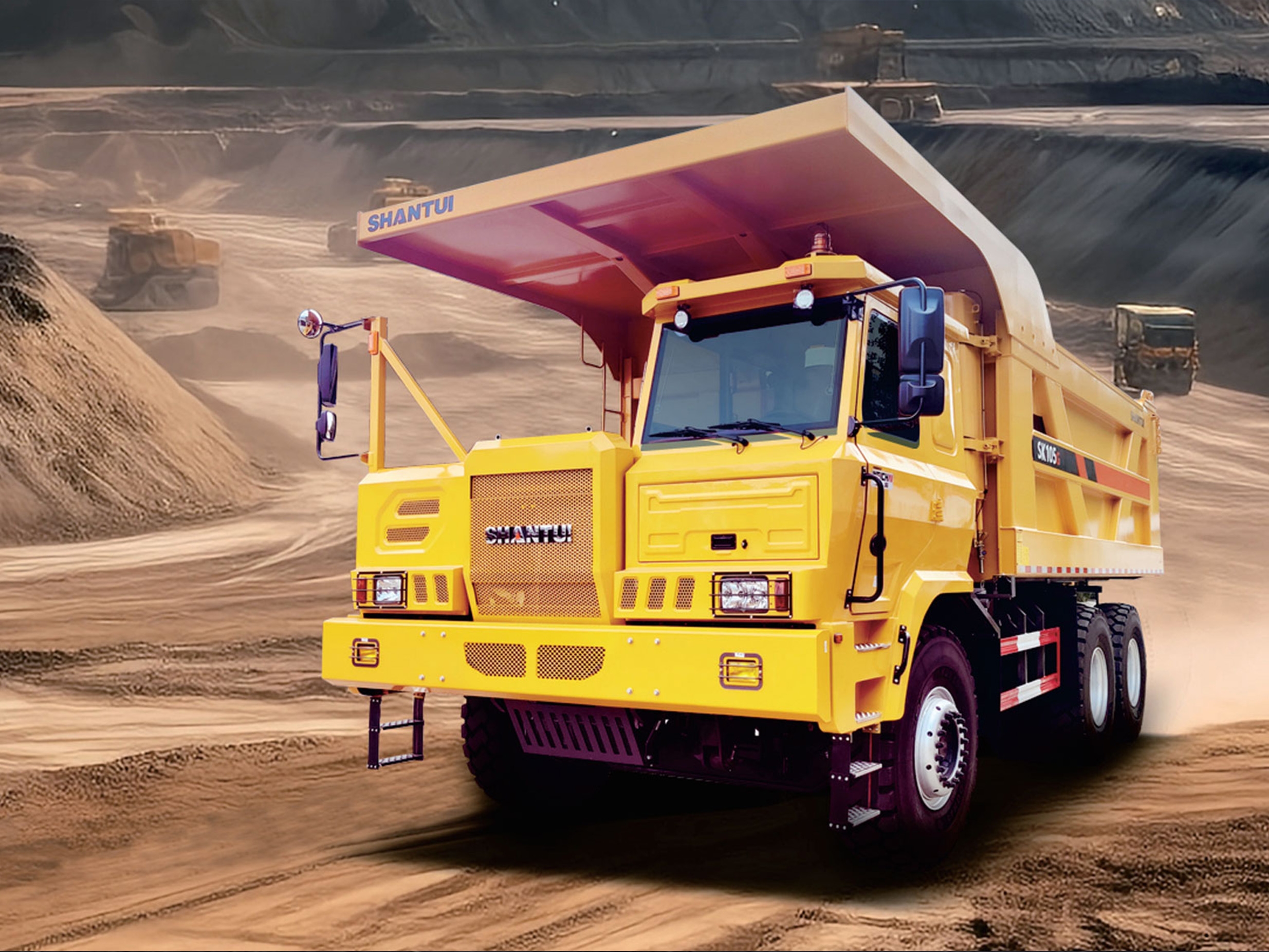 105吨矿用自卸车